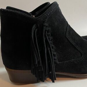 Minnetonka Fringe Black Suede Ankle Boots Festival Size 8